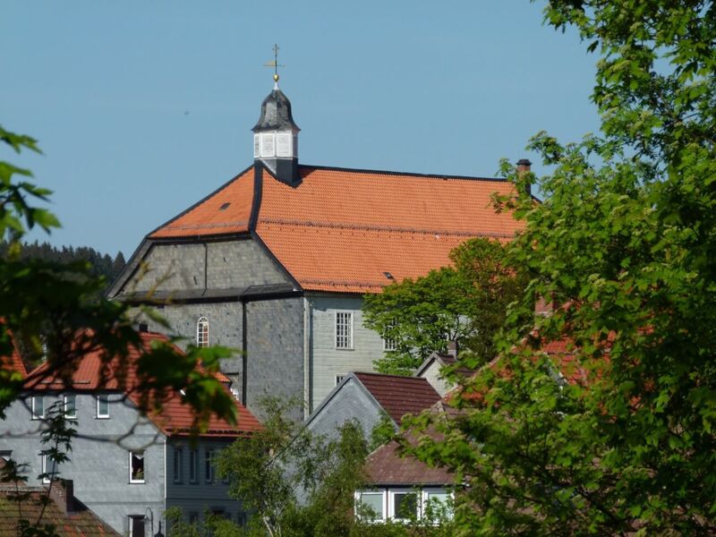 Die Martinikirche wurde 1811 am Geburtstag des Reformators Martin Luther geweiht. Foto Dr. Klaus George.JPG